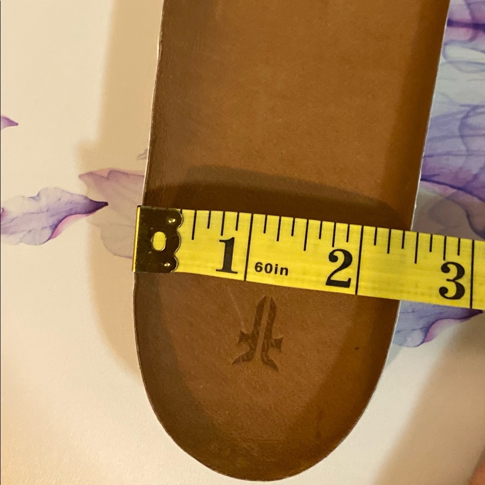 Frye- Lena Zip Sneaker- 7.5 (recommended for 7) - Picture 13 of 15